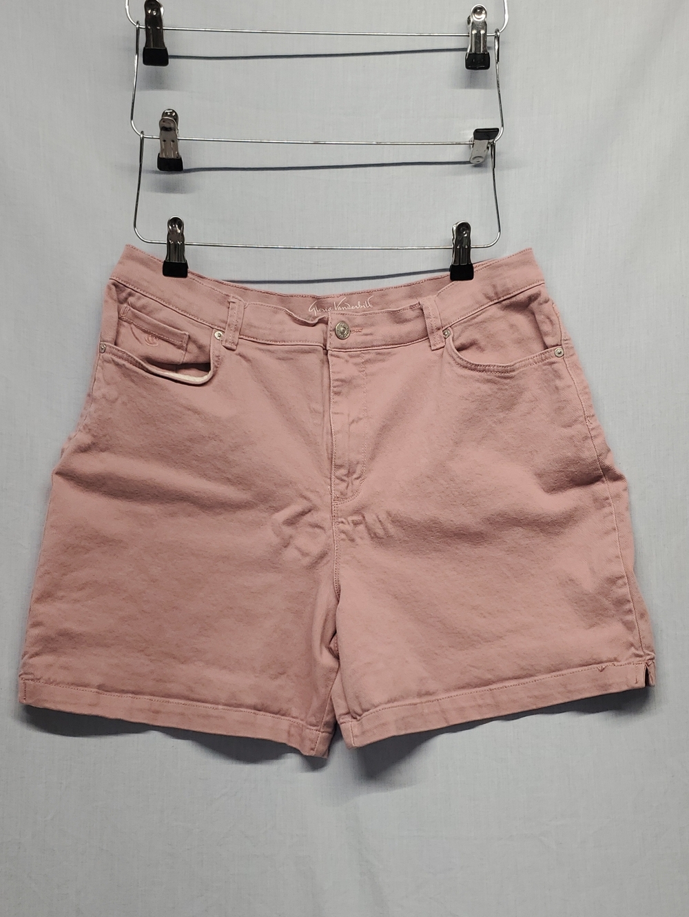 Gloria Vanderbilt High-Rise Bermuda Shorts - Dusty Pink #297